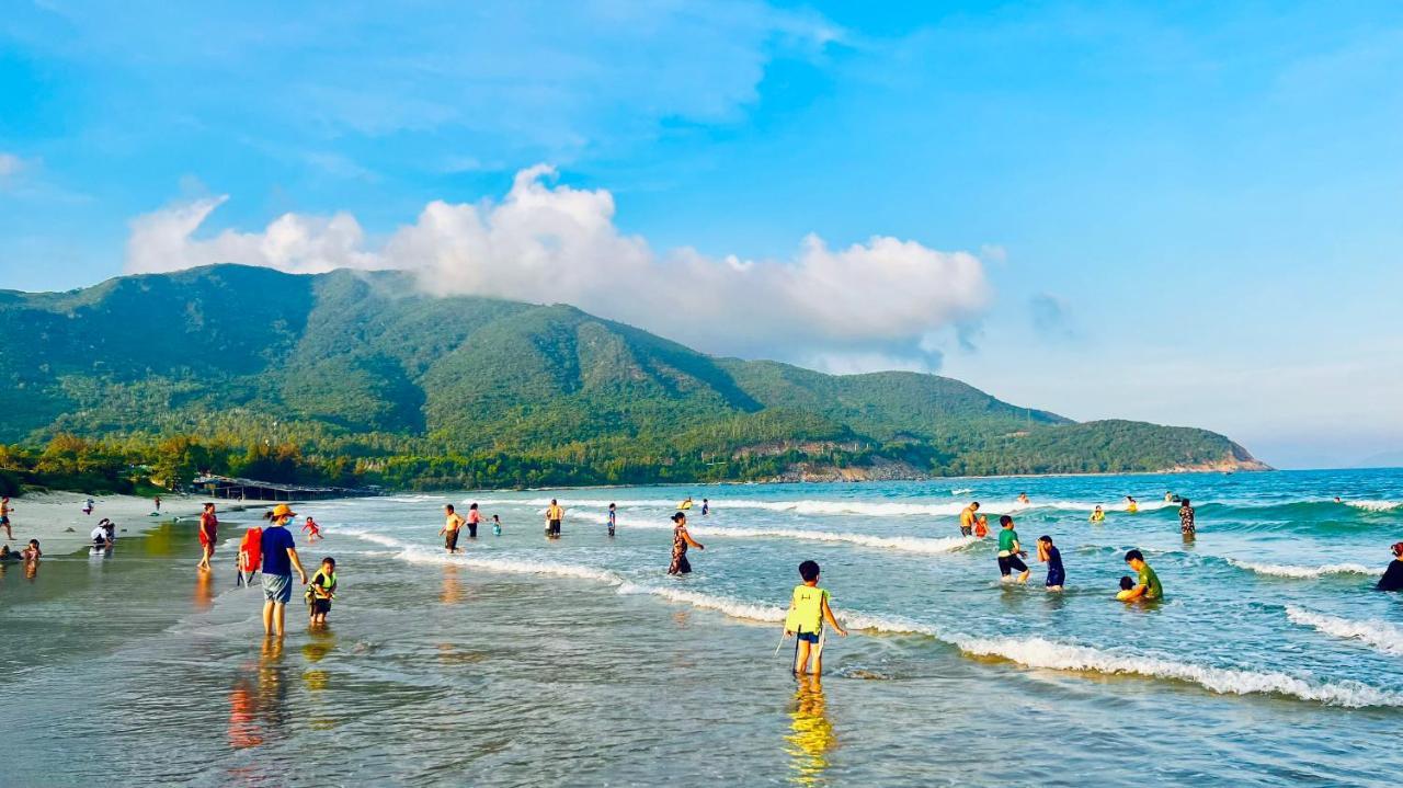 The Track Homestay - Near Bai Dai Beach Cam Lam 外观 照片