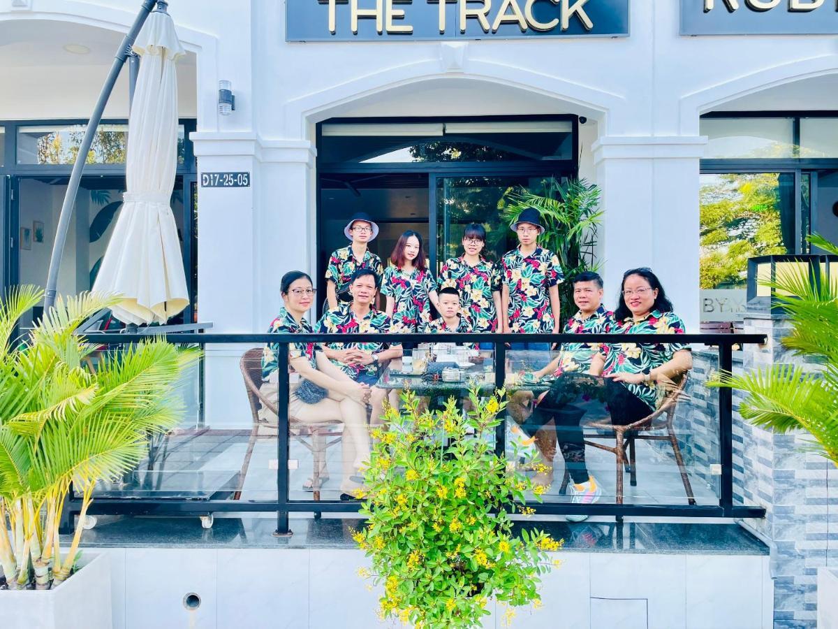 The Track Homestay - Near Bai Dai Beach Cam Lam 外观 照片